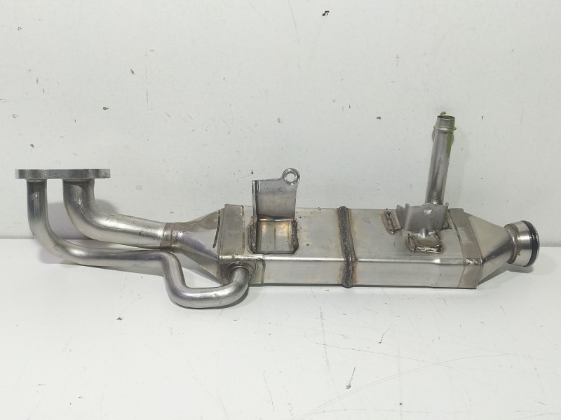 Recambio de enfriador egr para mercedes-benz clase m (w164) ml 300 cdi 4-matic (164.120) referencia OEM IAM 16421400175  
