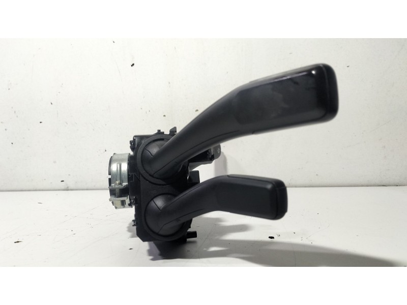 Recambio de mando multifuncion para audi a5 coupe (8t) 2.0 tdi quattro referencia OEM IAM 8r0953502D  