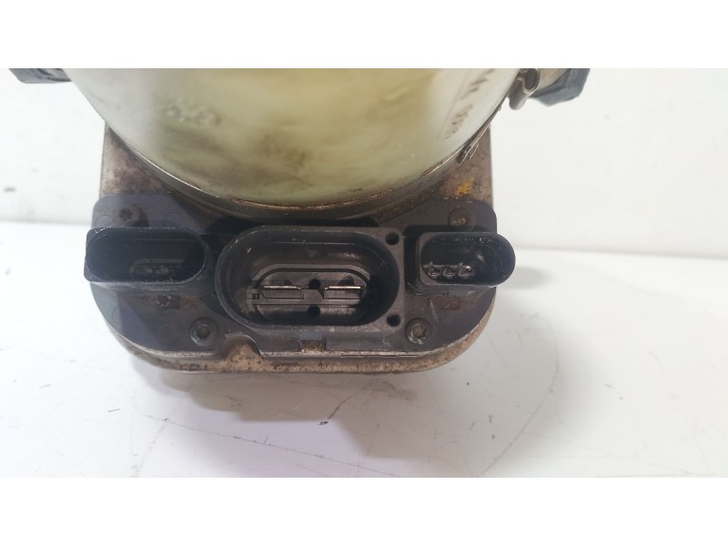 Recambio de bomba direccion para seat ibiza iii (6l1) 1.4 tdi referencia OEM IAM 6Q0423156AB  
