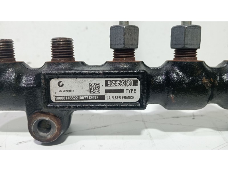 Recambio de rampa inyectora para peugeot 5008 2.0 16v hdi fap cat (rhe / dw10cted4) referencia OEM IAM 9654592680  
