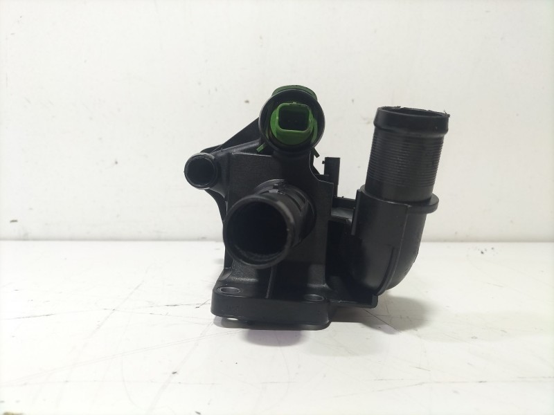 Recambio de termostato para citroën c4 aircross 1.6 hdi 115 referencia OEM IAM 9670253780  