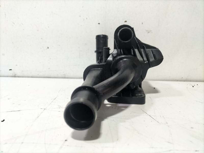 Recambio de termostato para citroën c4 aircross 1.6 hdi 115 referencia OEM IAM 9670253780  