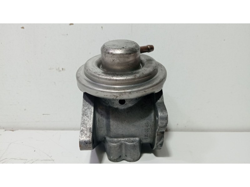 Recambio de valvula egr para seat leon (1p1) 2.0 tdi referencia OEM IAM 038129637D  