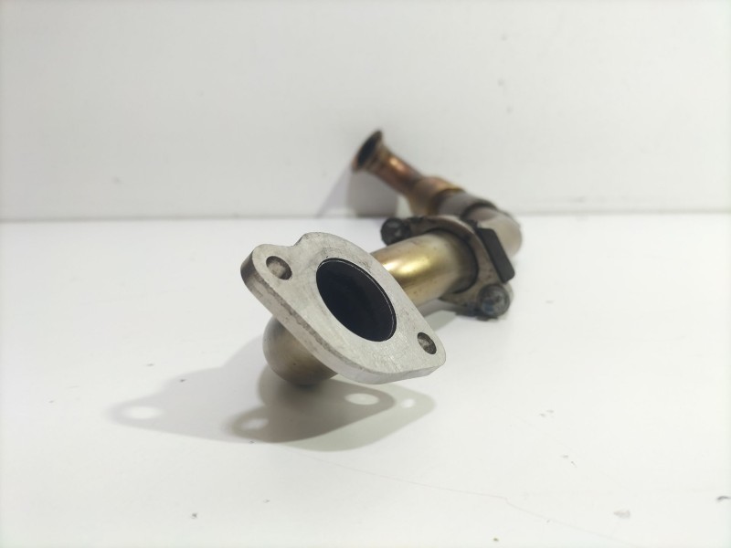 Recambio de tubo para mercedes-benz clase c (w205) c 200 d (205.001) referencia OEM IAM A6541403000  