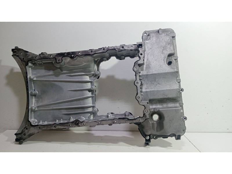 Recambio de carter para mercedes-benz clase r (w251) 3.0 cdi cat referencia OEM IAM R6420141502  