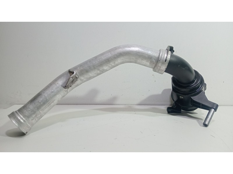 Recambio de tubo para mercedes-benz clase m (w163) 270 cdi final edition (163.113) referencia OEM IAM A6421400687  