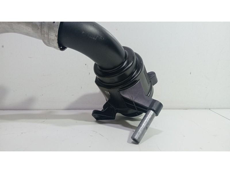 Recambio de tubo para mercedes-benz clase m (w163) 270 cdi final edition (163.113) referencia OEM IAM A6421400687  