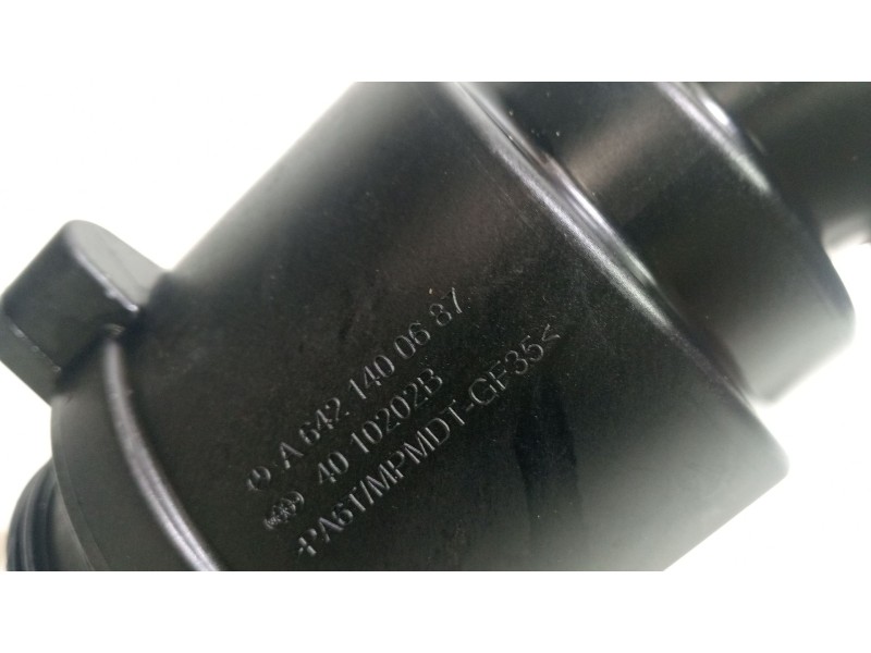 Recambio de tubo para mercedes-benz clase m (w163) 270 cdi final edition (163.113) referencia OEM IAM A6421400687  