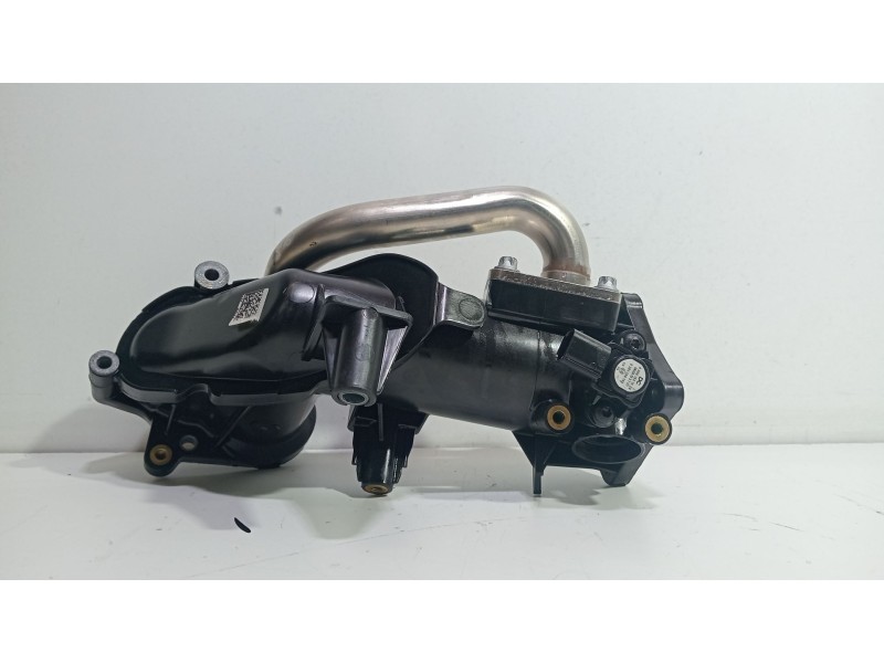 Recambio de tubo para mercedes-benz clase r (w251) 3.0 cdi cat referencia OEM IAM A6420901037  