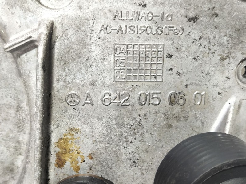 Recambio de tapa distribucion para mercedes-benz clase m (w164) ml 320 cdi 4-matic (164.122) referencia OEM IAM A6420150601  