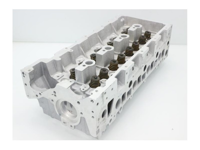 Recambio de culata para mercedes-benz clase c (w203) c 220 cdi (203.006) referencia OEM IAM A6110105020 908574 6110105020 646010