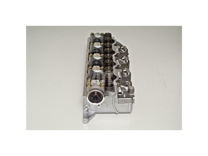 Recambio de culata para hyundai galloper ii (jk-01) 2.5 td intercooler referencia OEM IAM MD109736 908612  