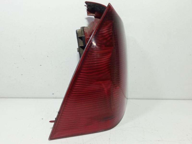 Recambio de piloto trasero izquierdo para peugeot 307 sw (3h) 1.6 hdi 110 referencia OEM IAM 6350Q6  