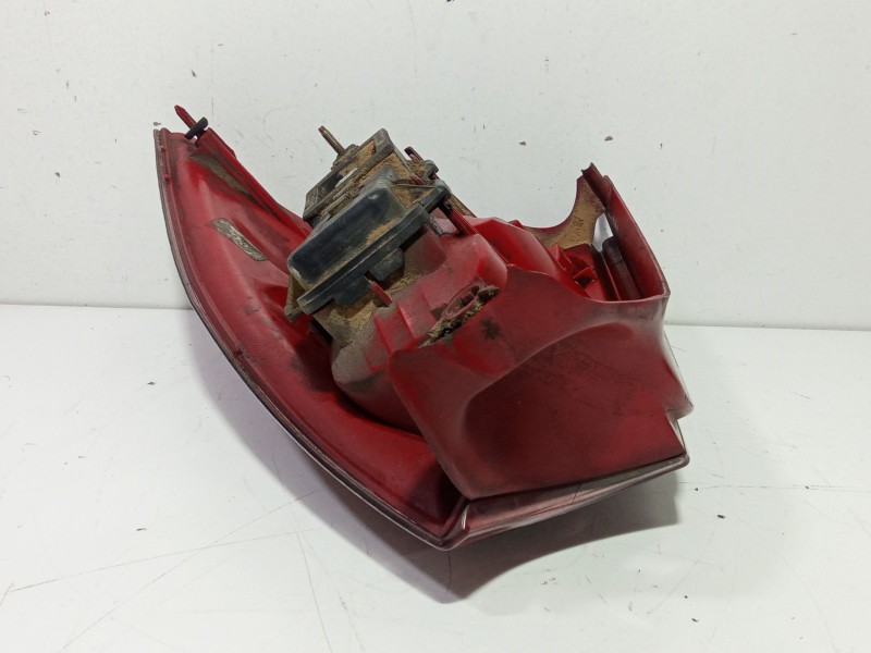 Recambio de piloto trasero izquierdo para peugeot 307 sw (3h) 1.6 hdi 110 referencia OEM IAM 6350Q6  