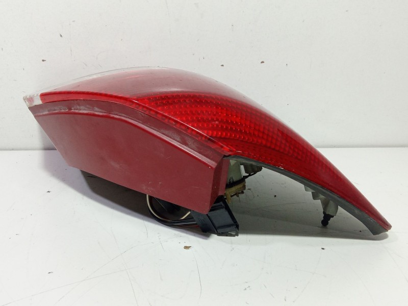 Recambio de piloto trasero izquierdo para skoda fabia ii (542) 1.4 tdi referencia OEM IAM 5J6945111  