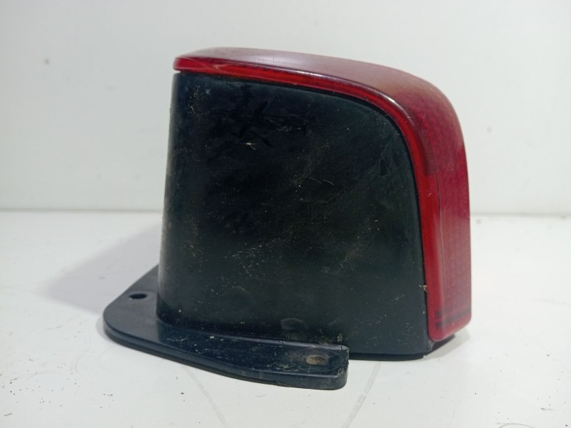 Recambio de piloto trasero izquierdo para ford tourneo courier b460 monospace 1.0 ecoboost referencia OEM IAM ford courier  