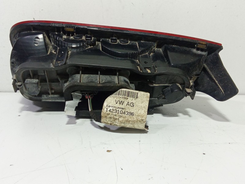 Recambio de piloto trasero derecho para volkswagen up! (121, 122, bl1, bl2, bl3, 123) 1.0 referencia OEM IAM 1S0945096G  