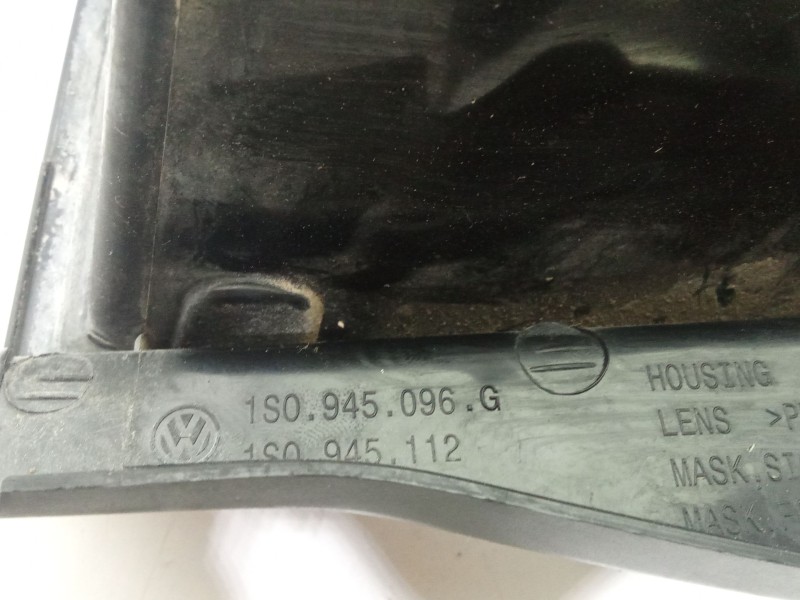 Recambio de piloto trasero derecho para volkswagen up! (121, 122, bl1, bl2, bl3, 123) 1.0 referencia OEM IAM 1S0945096G  