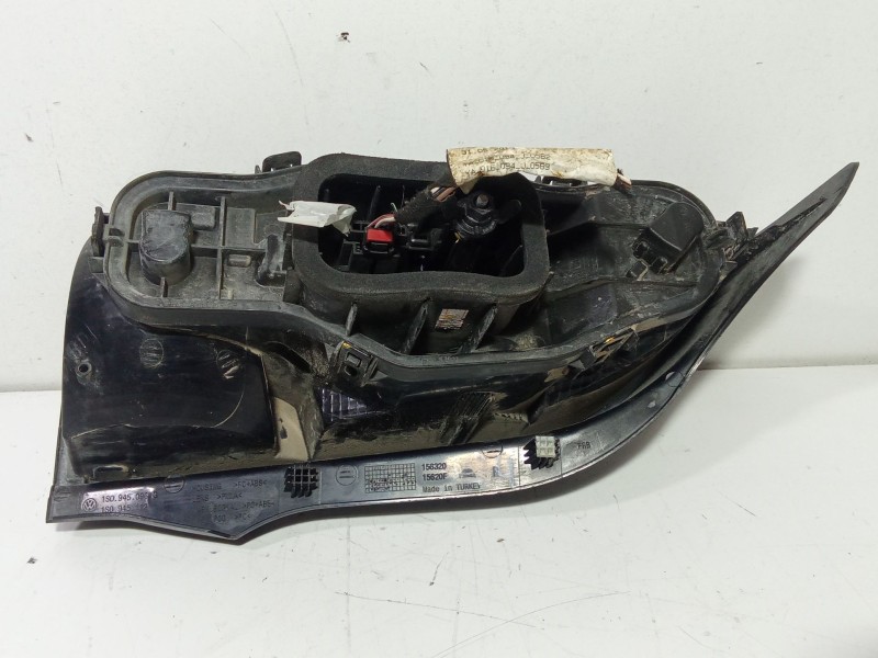 Recambio de piloto trasero derecho para volkswagen up! (121, 122, bl1, bl2, bl3, 123) 1.0 referencia OEM IAM 1S0945096G  