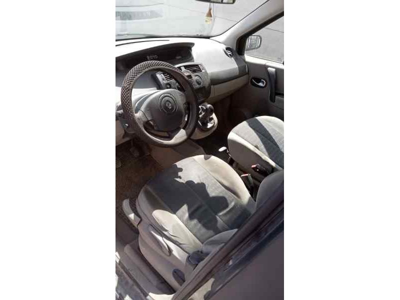 renault scenic ii del año 2006