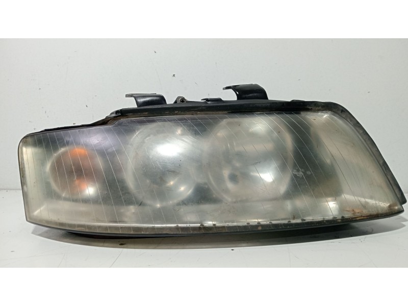 Recambio de faro derecho para audi a4 b6 (8e2) 2.5 tdi quattro referencia OEM IAM audi a4  