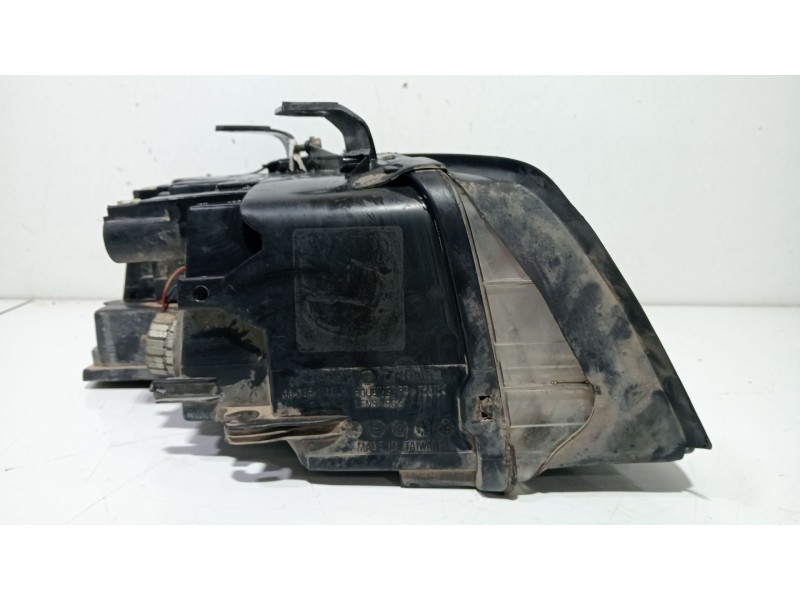 Recambio de faro izquierdo para audi a4 b6 (8e2) 2.5 tdi quattro referencia OEM IAM audi a4  