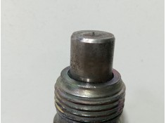 Recambio de inyector para nissan terrano (wd21) 2.7 td referencia OEM IAM 710721   2