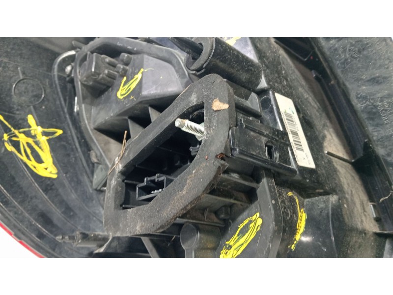 Recambio de piloto trasero derecho para dacia sandero ii 1.5 dci referencia OEM IAM 265506669R  