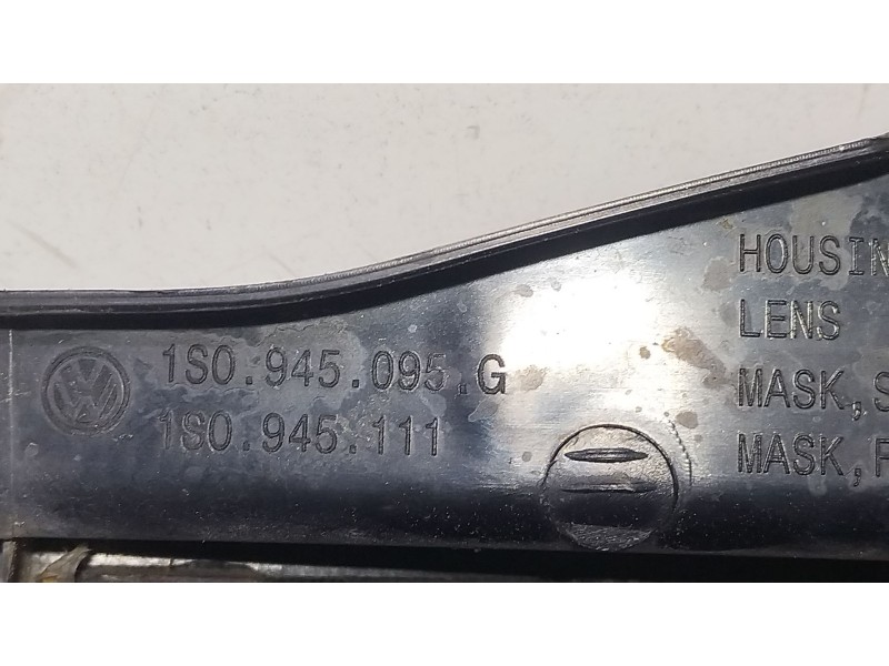 Recambio de piloto trasero izquierdo para volkswagen up! (121, 122, bl1, bl2, bl3, 123) 1.0 referencia OEM IAM 1S0945095G  