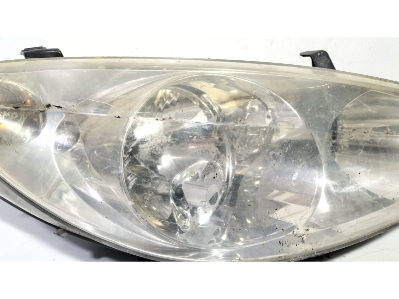Recambio de faro derecho para peugeot 307 (s1) 2.0 16v hdi fap cat (rhr / dw10bted4) referencia OEM IAM 42440748D  
