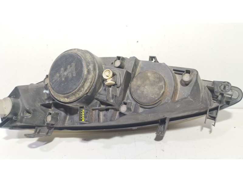 Recambio de faro derecho para peugeot 307 (s1) 2.0 16v hdi fap cat (rhr / dw10bted4) referencia OEM IAM 42440748D  