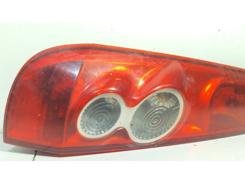 Recambio de piloto trasero izquierdo para ford fiesta (cbk) ambiente referencia OEM IAM 6S6113405A  