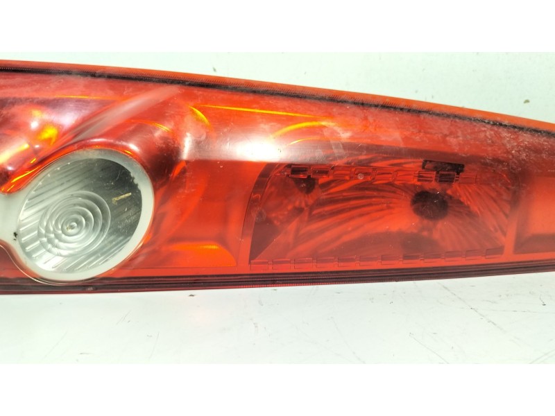 Recambio de piloto trasero izquierdo para ford fiesta (cbk) ambiente referencia OEM IAM 6S6113405A  