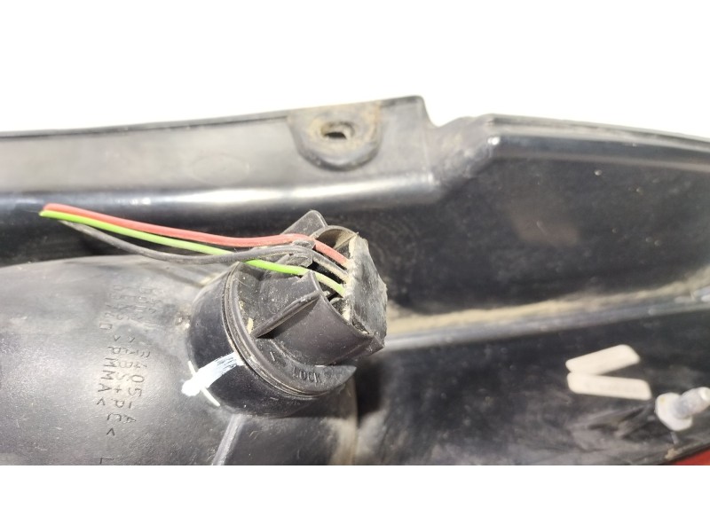 Recambio de piloto trasero izquierdo para ford fiesta (cbk) ambiente referencia OEM IAM 6S6113405A  