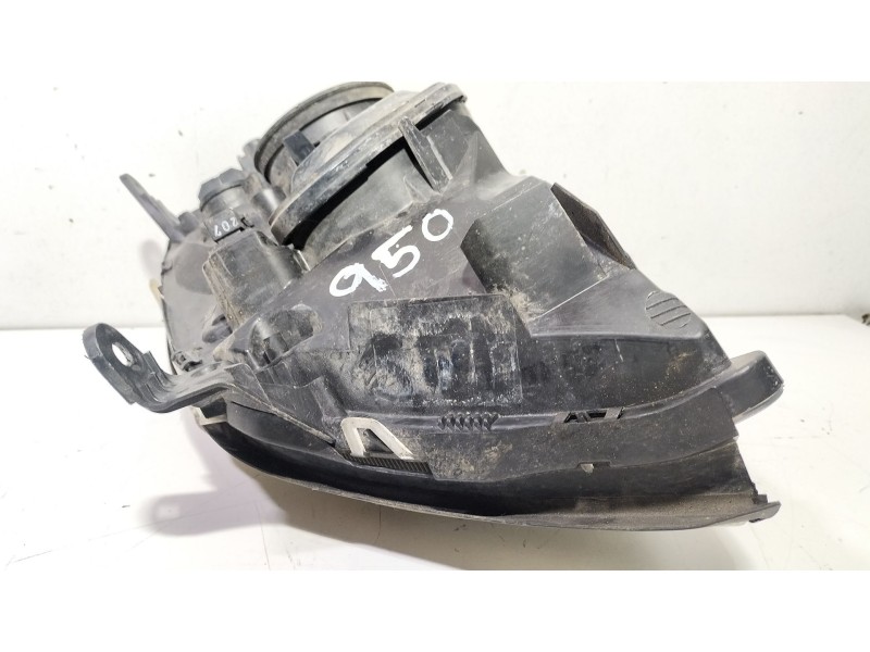 Recambio de faro derecho para opel vectra c (z02) 2.2 dti 16v (f69) referencia OEM IAM 15588800  