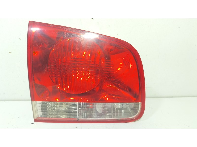 Recambio de piloto trasero izquierdo interior para volkswagen touareg (7la) 3.0 v6 tdi dpf referencia OEM IAM 7L6945093H  