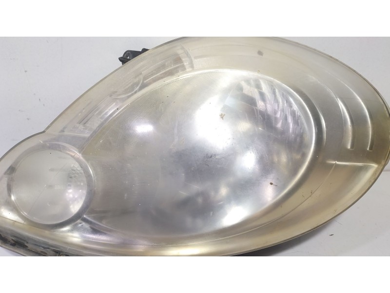 Recambio de faro derecho para renault kangoo (f/kc0) luxe privilege referencia OEM IAM 260106220R  