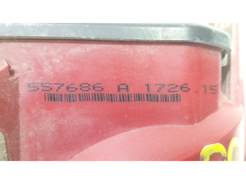 Recambio de piloto trasero izquierdo para peugeot 307 break (3e) 2.0 hdi 110 referencia OEM IAM 557686  