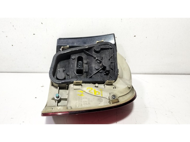 Recambio de piloto trasero izquierdo para volkswagen touareg (7la) tdi r5 referencia OEM IAM 28259002  