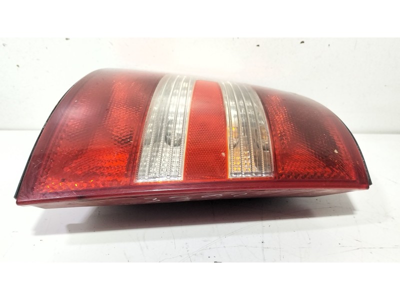 Recambio de piloto trasero izquierdo para skoda fabia i combi (6y5) 1.4 16v referencia OEM IAM 6Y9945095  