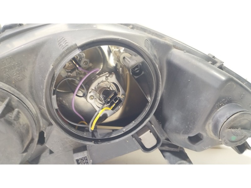 Recambio de faro izquierdo para peugeot 307 (s1) xt referencia OEM IAM 9634369580  