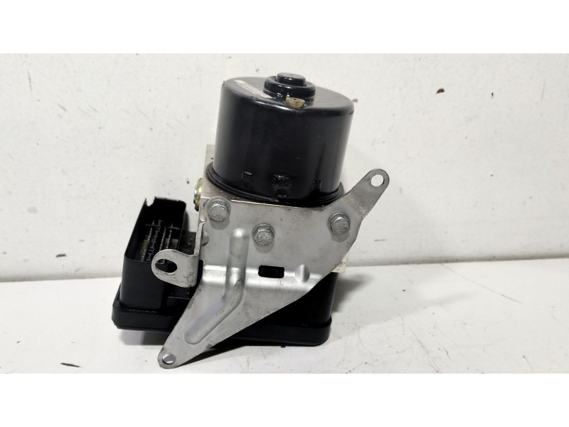 Recambio de abs para bmw serie 1 berlina (e81/e87) 118d referencia OEM IAM 34516771486  