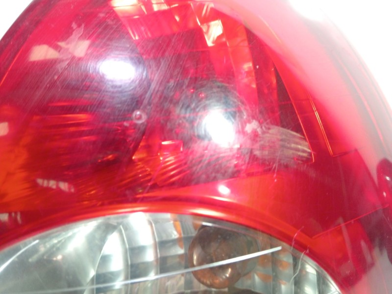 Recambio de piloto trasero derecho para renault clio ii (bb_, cb_) 1.2 (bb0a, bb0f, bb10, bb1k, bb28, bb2d, bb2h, cb0a,... refer