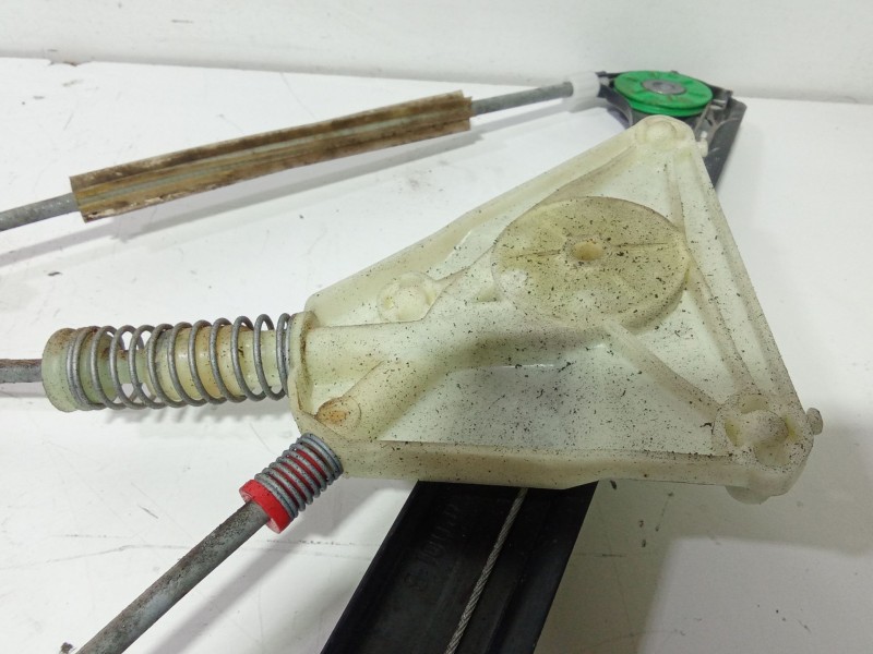 Recambio de elevalunas delantero derecho para audi a3 (8p1) 1.6 tdi referencia OEM IAM a3 3 puertas  