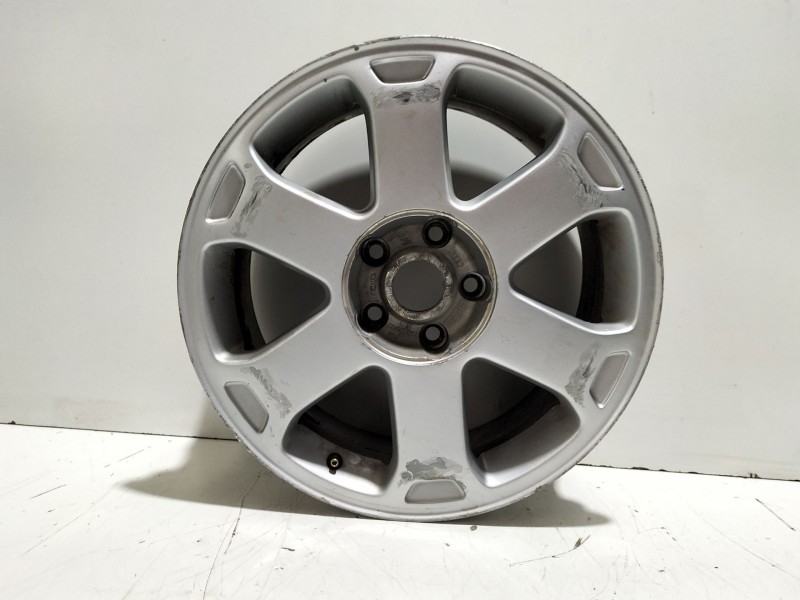 Recambio de juego llantas para audi a4 b6 (8e2) 2.5 tdi quattro referencia OEM IAM 8D0601025N  