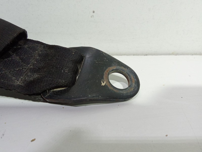Recambio de cinturon seguridad trasero izquierdo para nissan terrano ii (r20) 2.7 tdi 4wd referencia OEM IAM 898457F600  