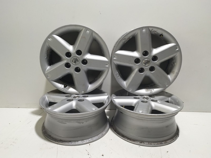 Recambio de juego llantas para nissan x-trail (t30) comfort plus referencia OEM IAM X-TRAIL T-30  