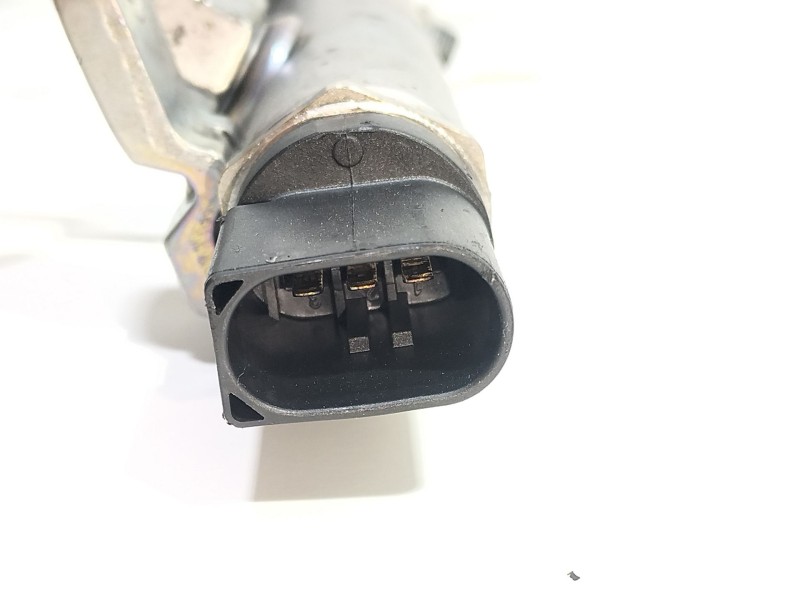 Recambio de rampa inyectora para mercedes-benz clase e (w212) e 350 (212.059) referencia OEM IAM A6420703095  