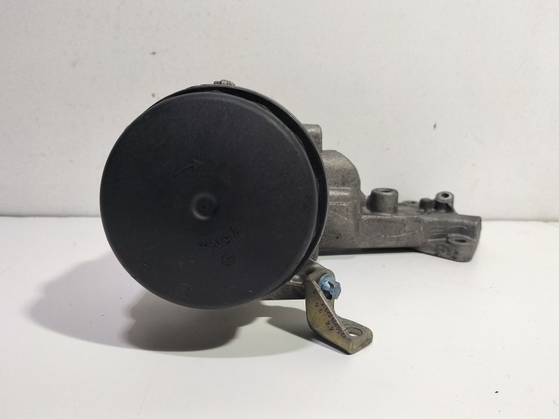 Recambio de soporte filtro aceite para mercedes-benz clase c (w204) c 320 cdi (204.022) referencia OEM IAM A6421800010  