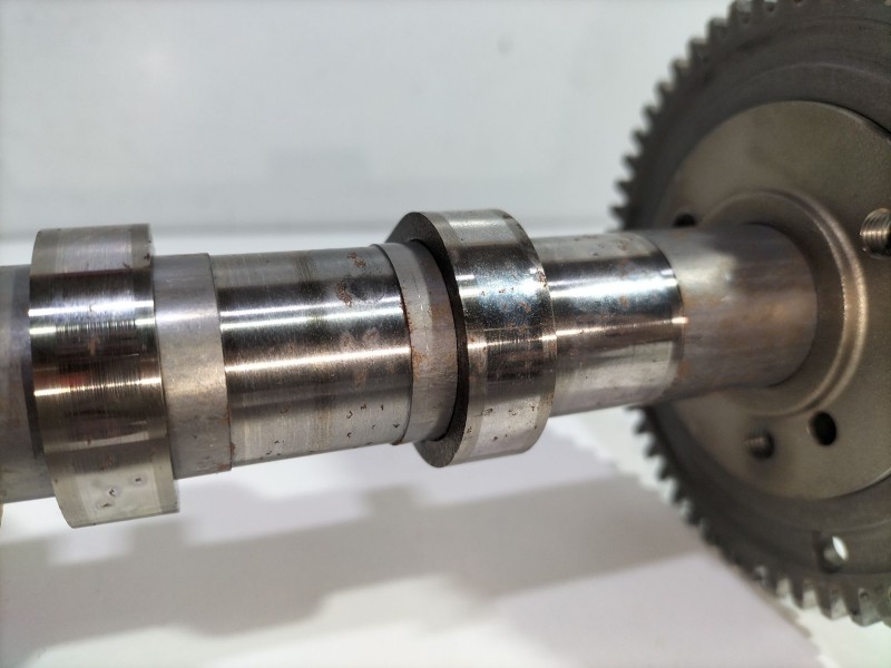 Recambio de arbol de levas para mercedes-benz clase e (w211) e 320 cdi (211.026) referencia OEM IAM A64248603  